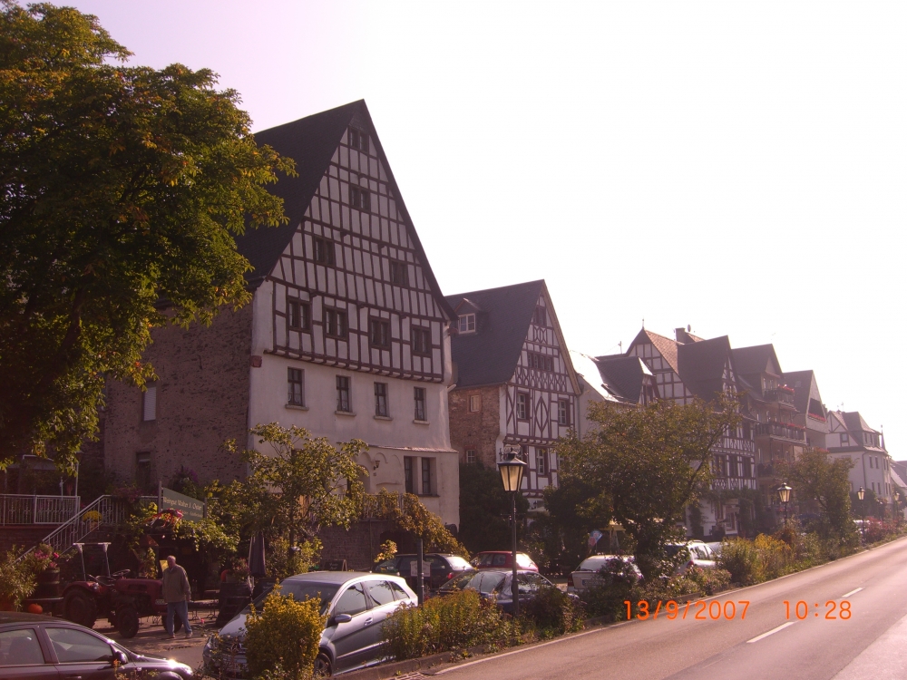 Ediger