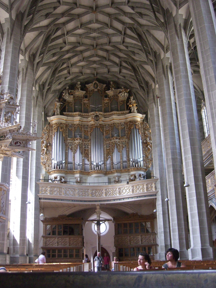 Halle